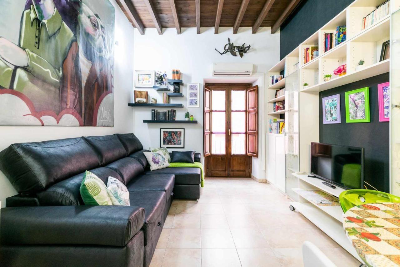 Comodo Y Moderno Apartamento Centro Granada Luaran gambar