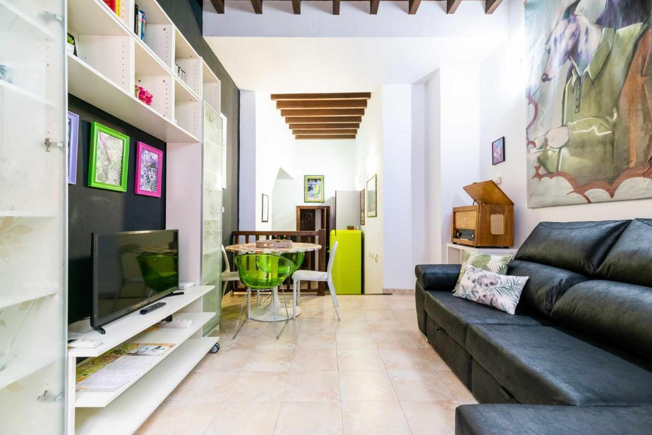 Comodo Y Moderno Apartamento Centro Granada Luaran gambar